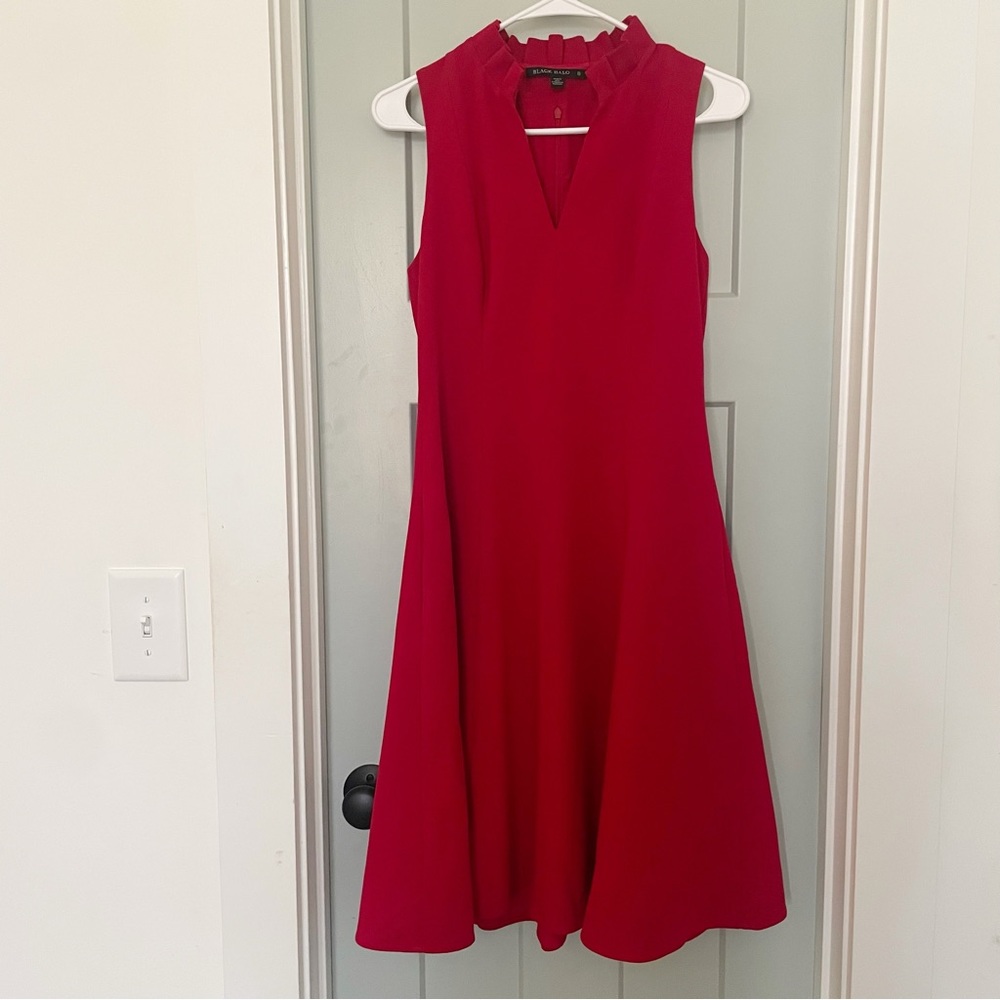 Black Halo Bright Red Sleeveless A-Line Midi Dress - Picture 5 of 8